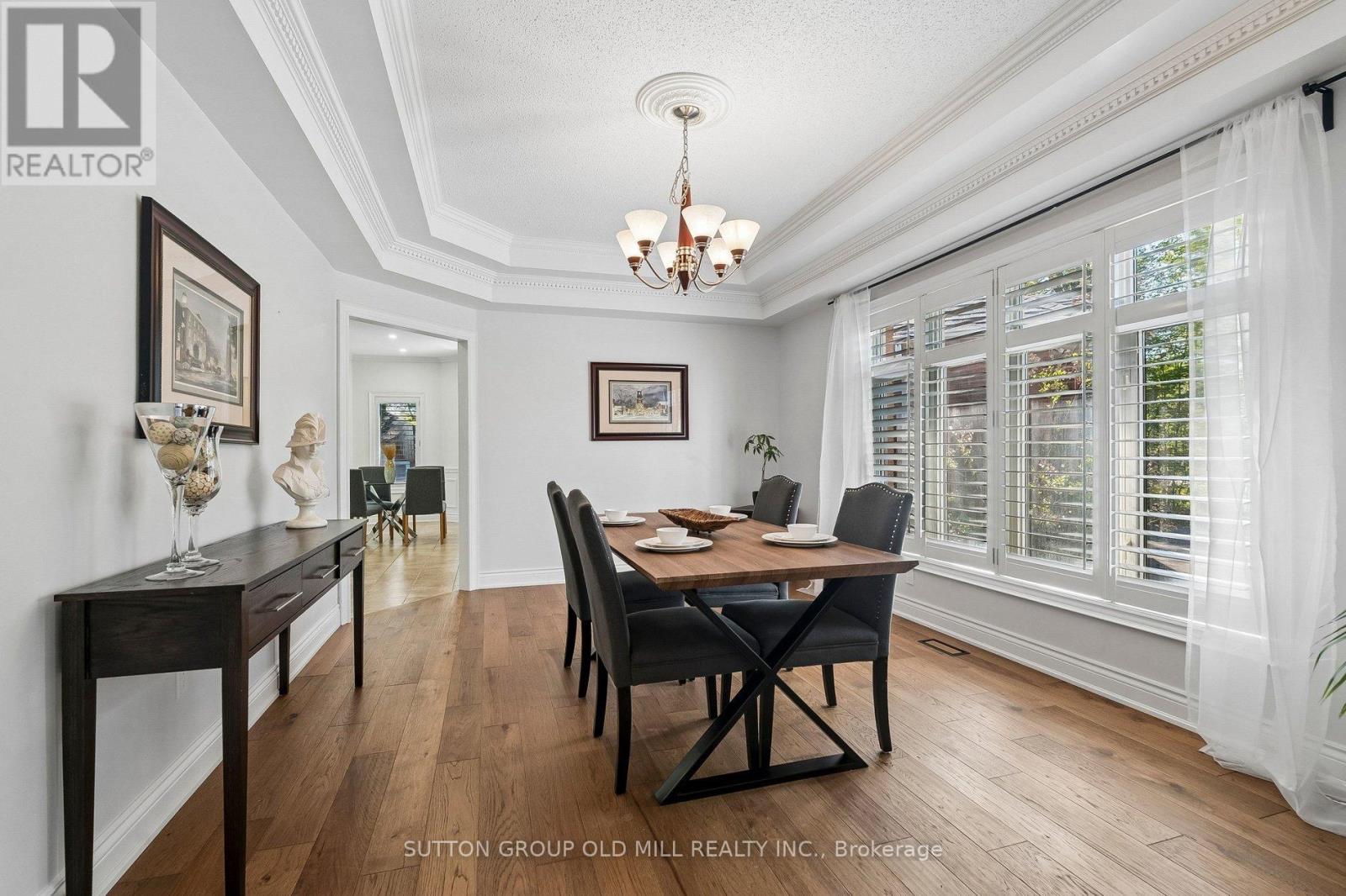 7 ROLLING MEADOW DRIVE - 12
