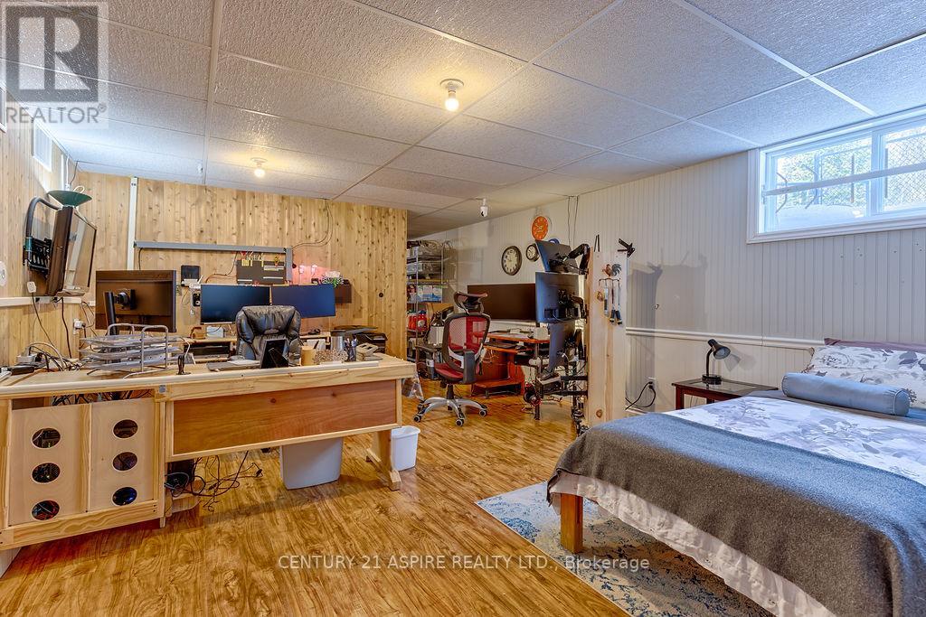 1576 GARDEN OF EDEN ROAD - 25