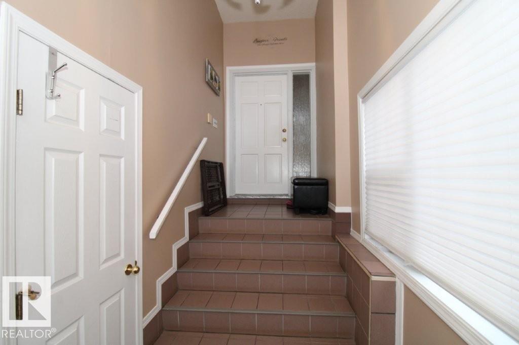 2812 35 ST NW - 5