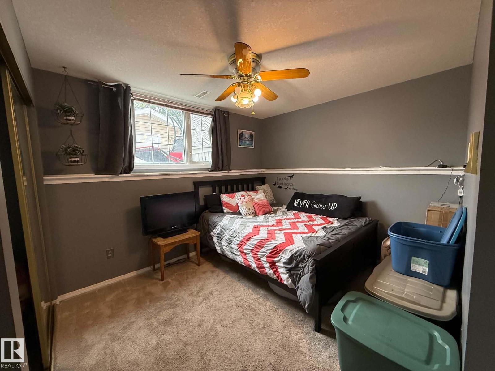 2812 35 ST NW - 22
