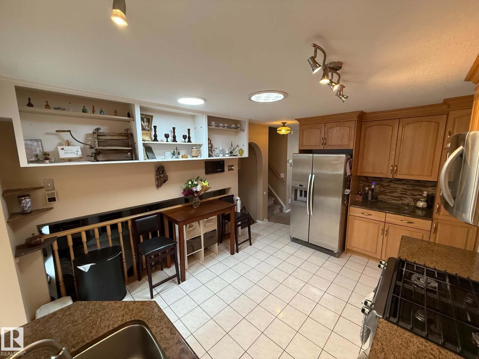 2812 35 ST NW - 11
