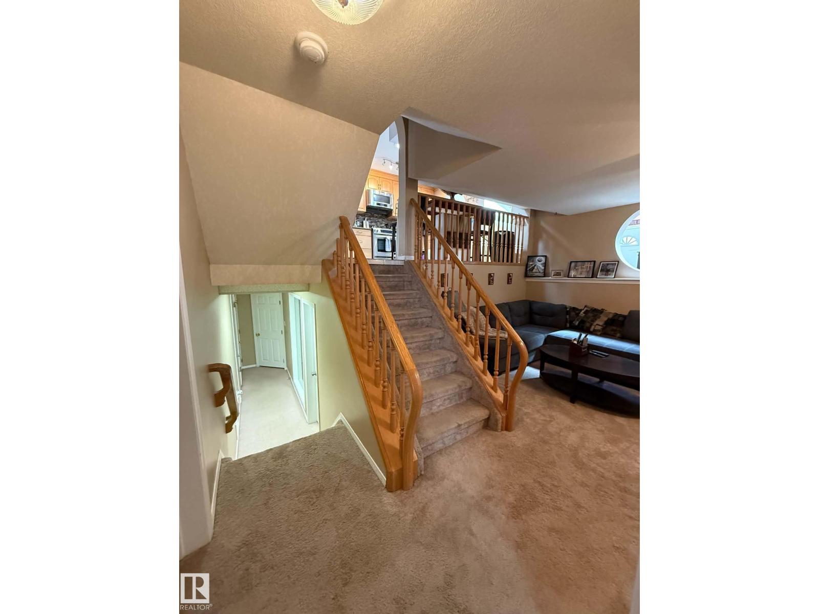 2812 35 ST NW - 27