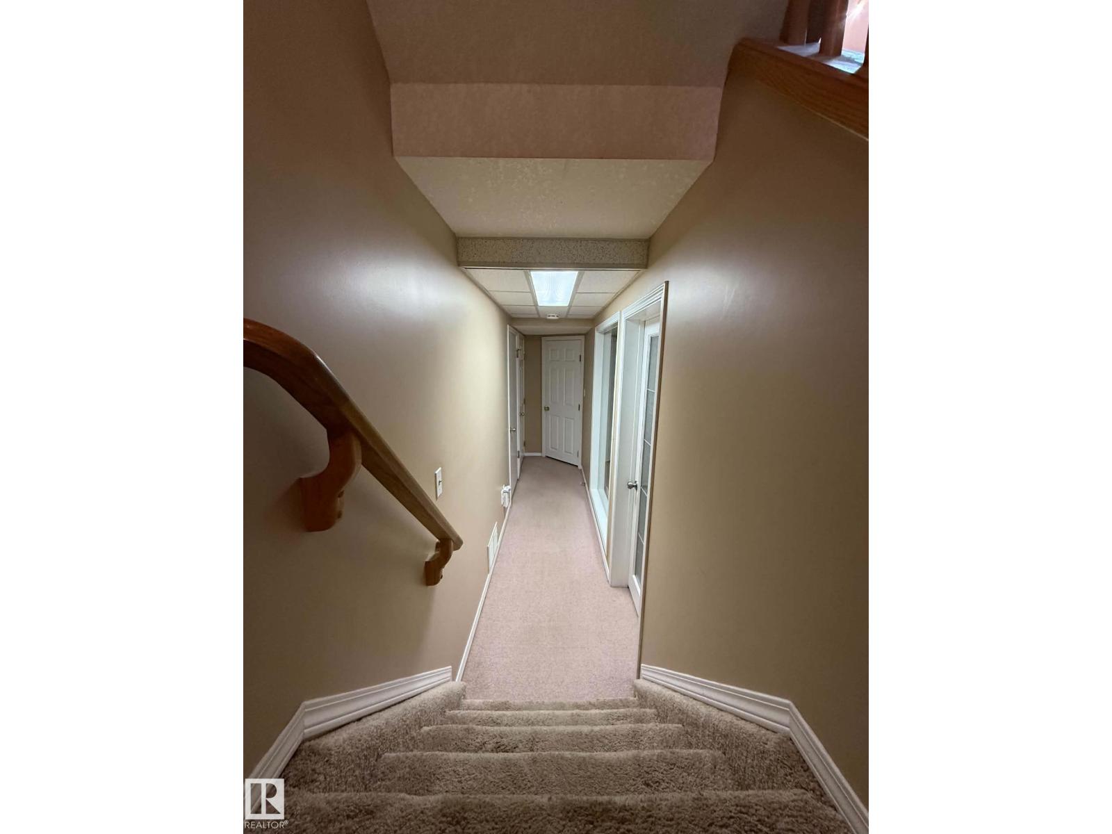 2812 35 ST NW - 28