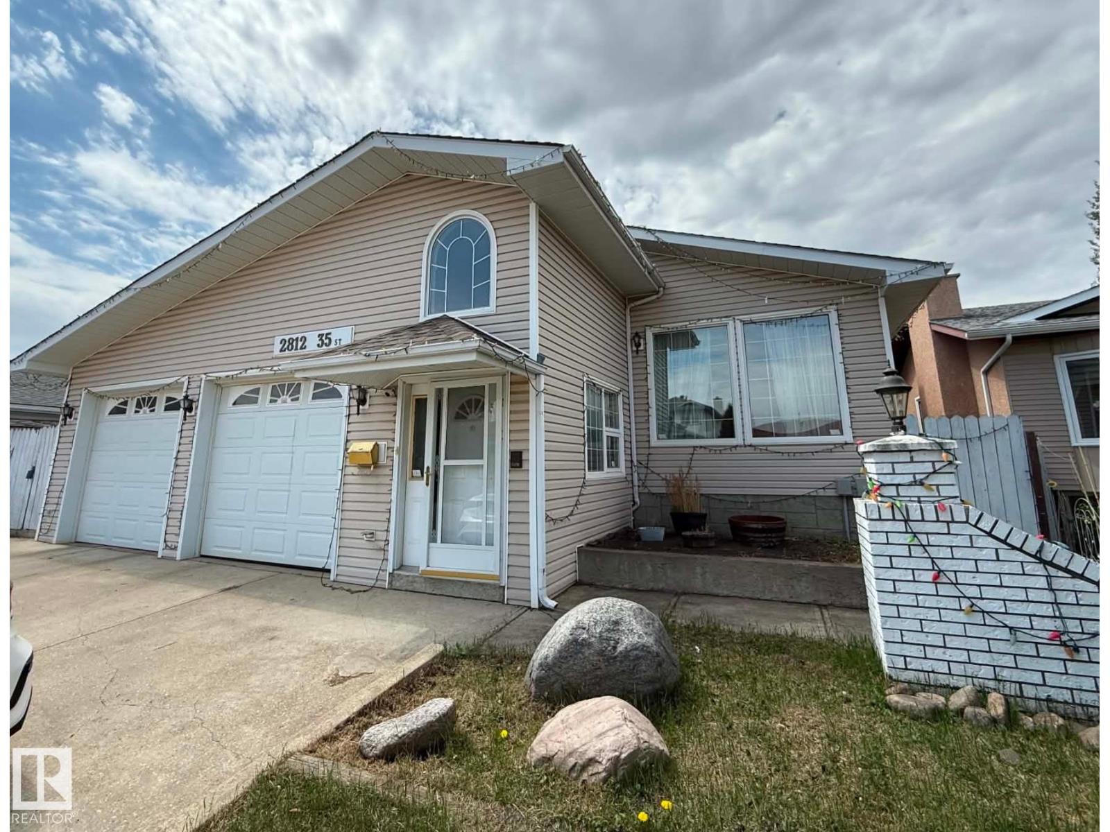 2812 35 ST NW - Image 2