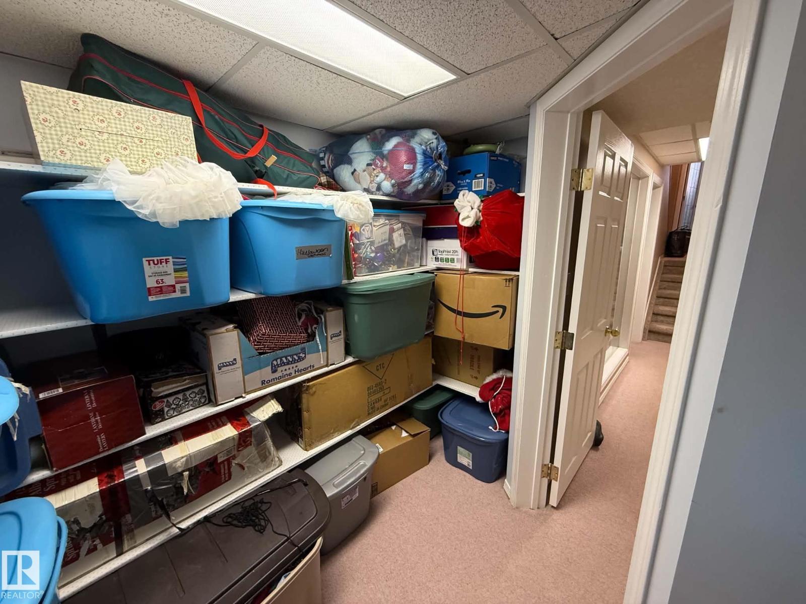 2812 35 ST NW - 35