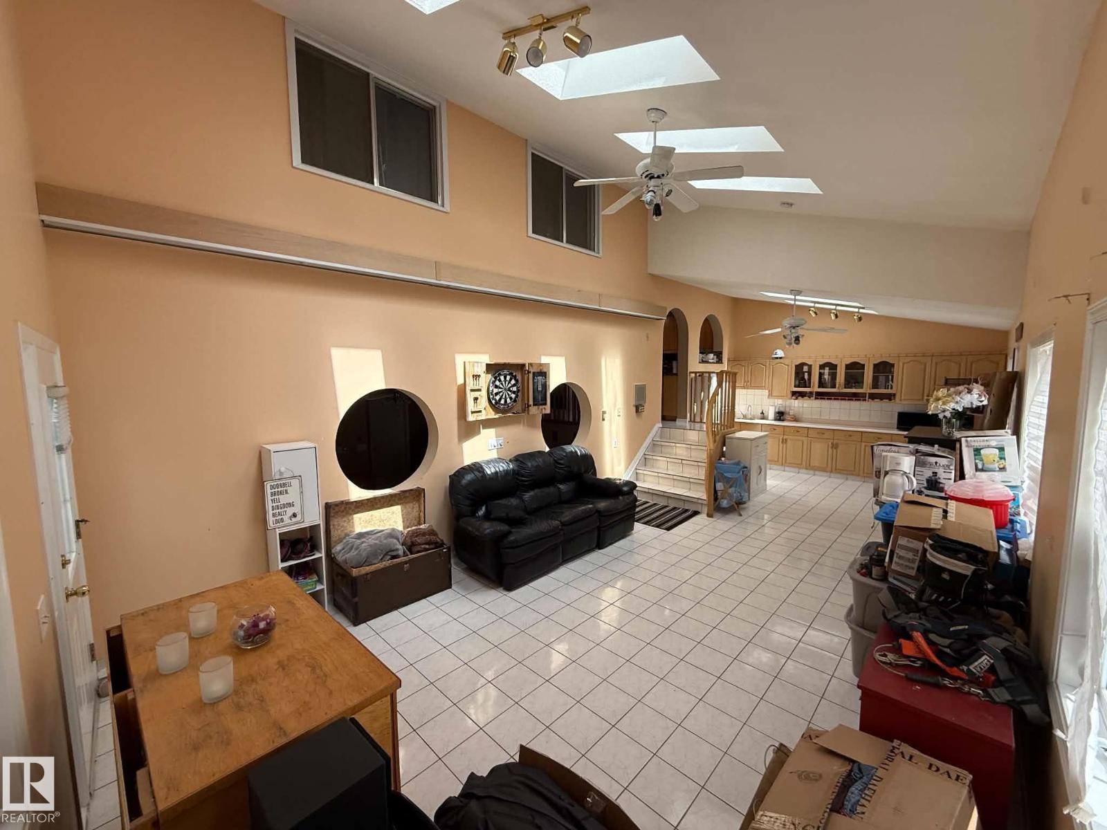 2812 35 ST NW - 41