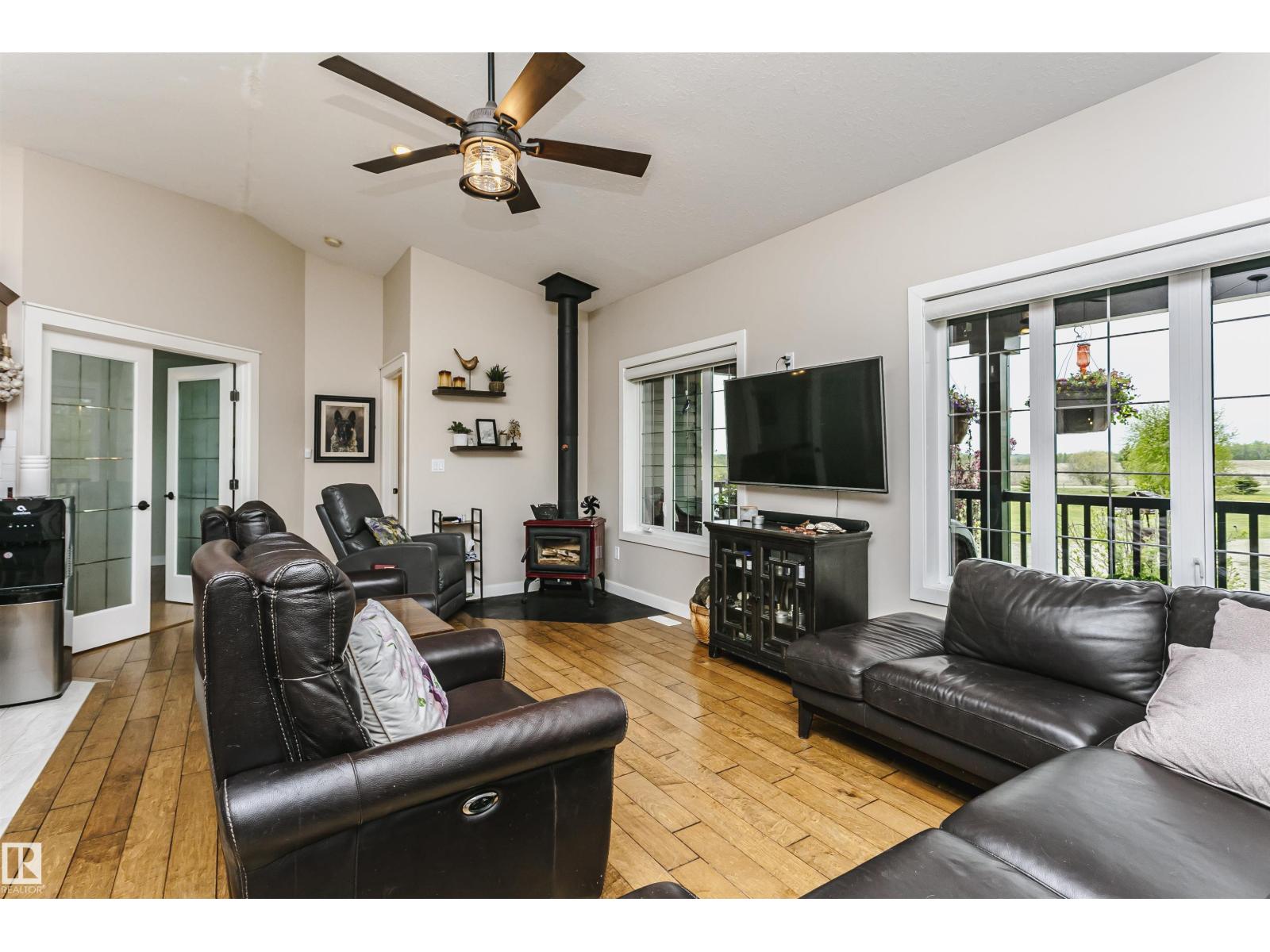 2208 TWP ROAD 534 - 5