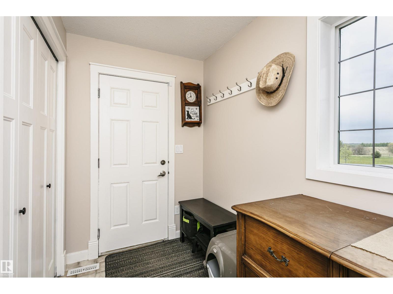 2208 TWP ROAD 534 - 33