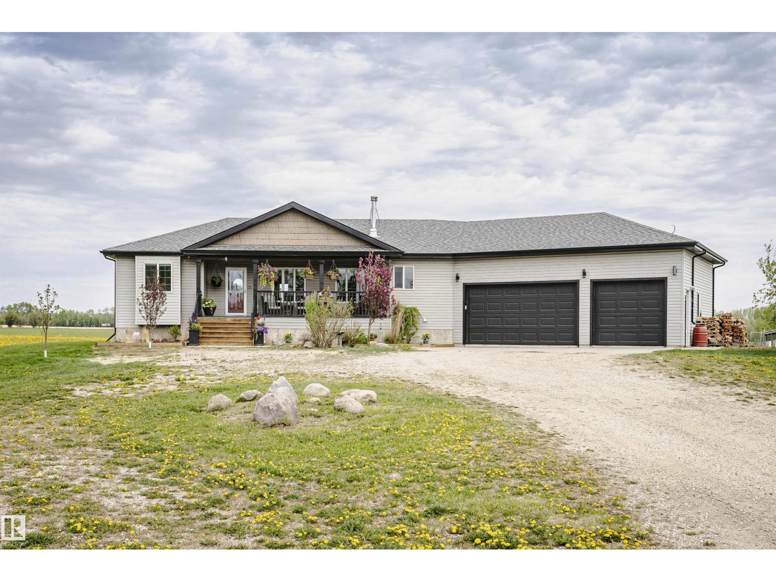 2208 TWP ROAD 534 - 2