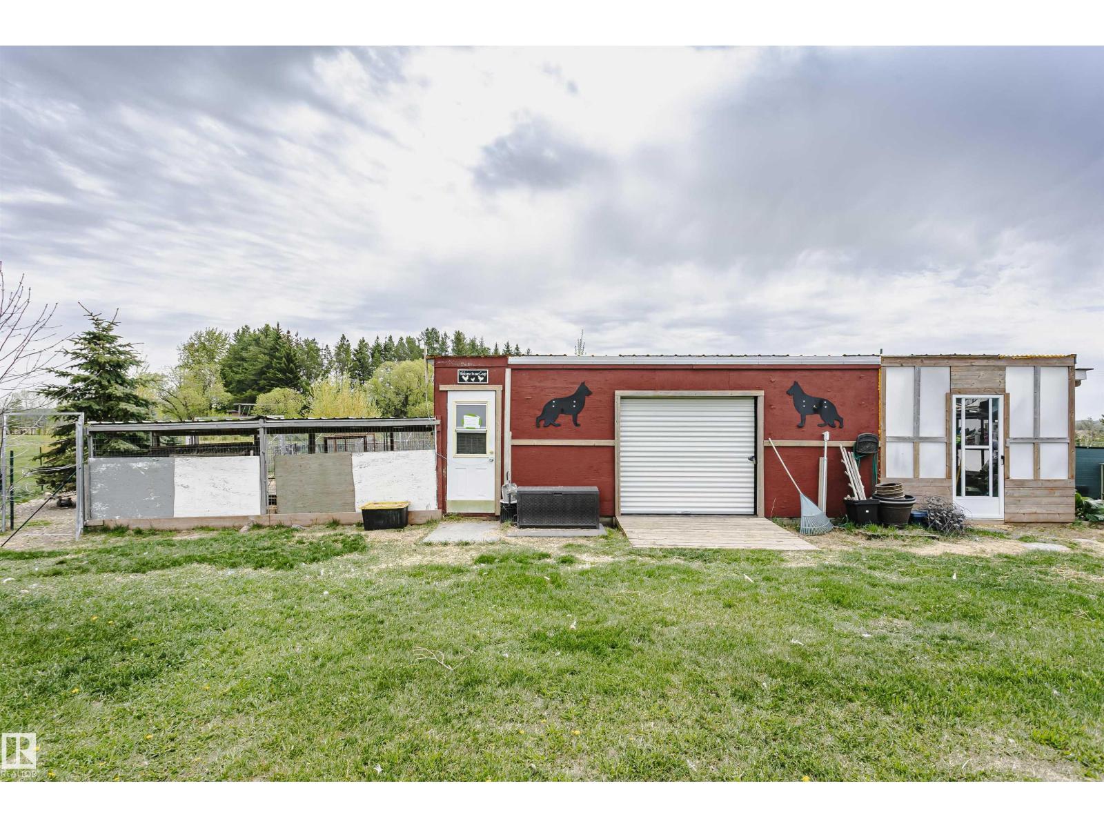 2208 TWP ROAD 534 - 49