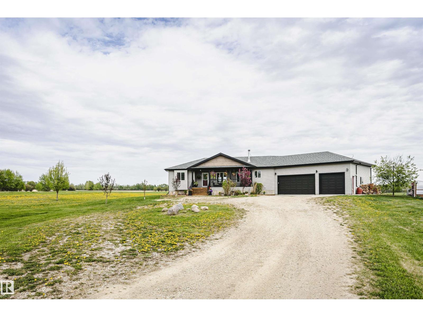 2208 TWP ROAD 534 - 66