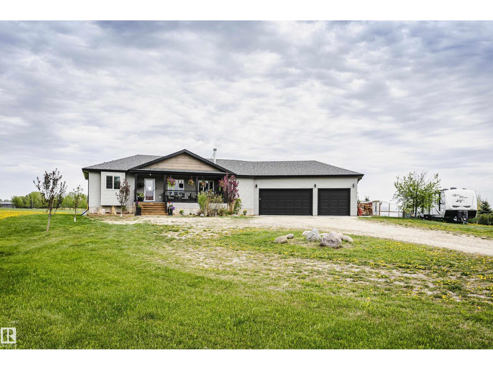 2208 TWP ROAD 534 - 67