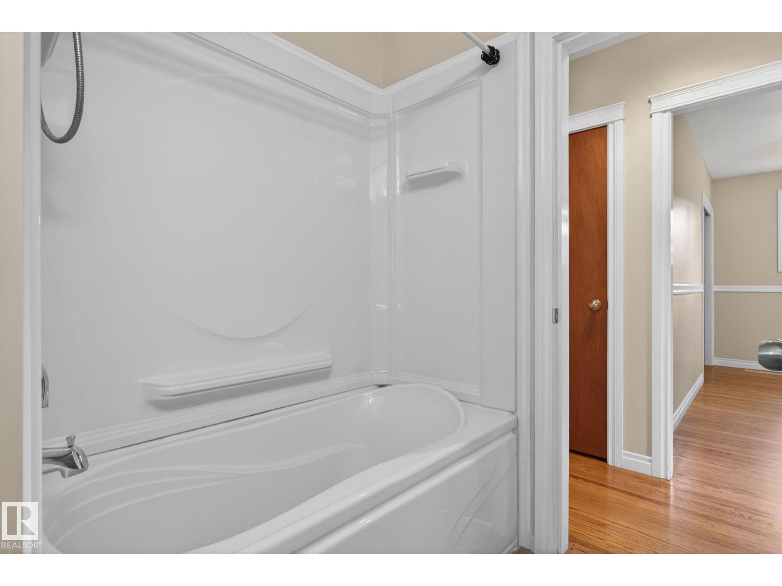 21 CYPRESS AV — photo 21