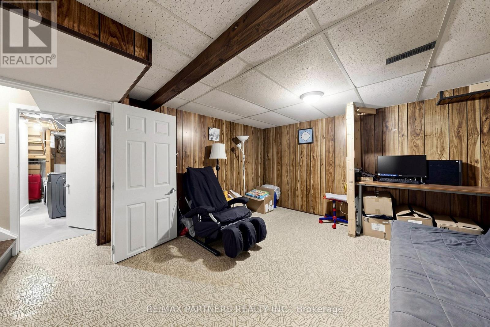 #134 201 ALEXMUIR BOULEVARD - 32
