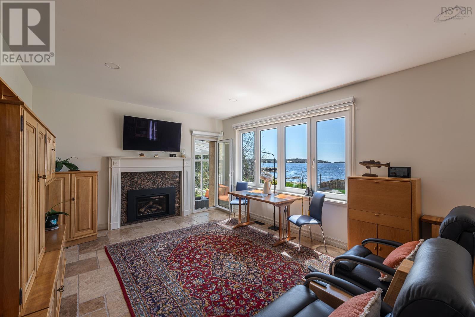 129 Masons Point Road - Image 3