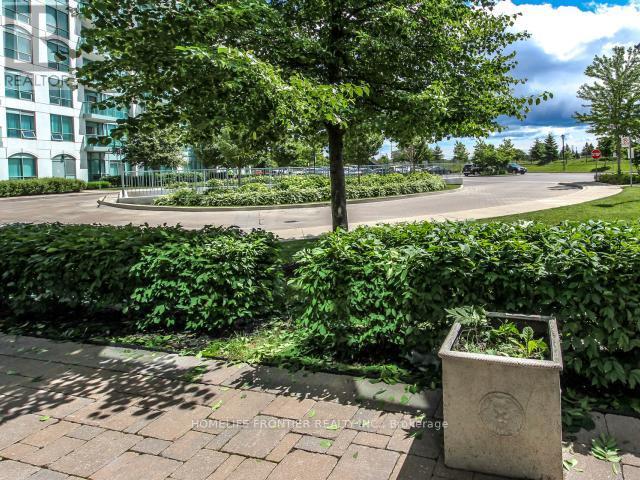 #105 4850 GLEN ERIN DRIVE - 12