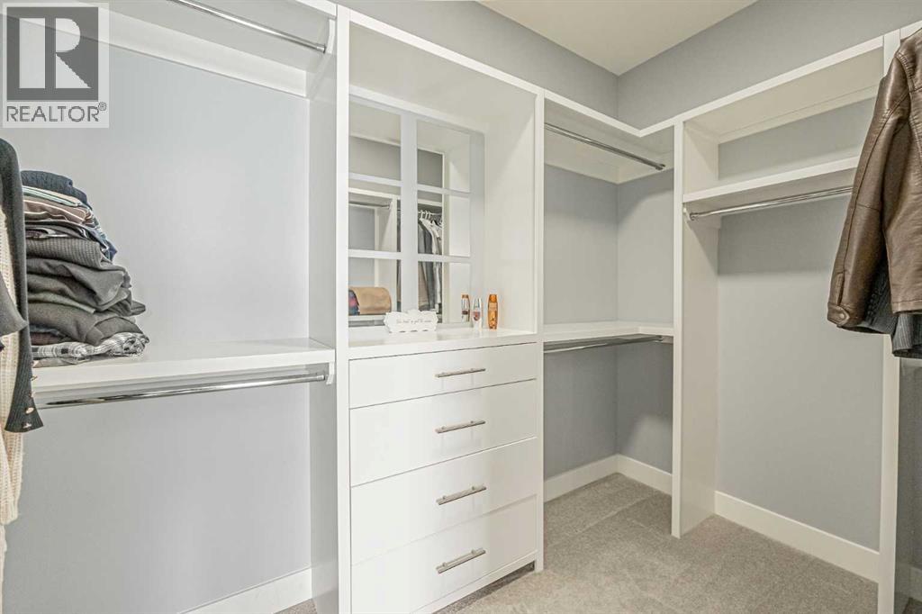 7 Waterford Heights - 40