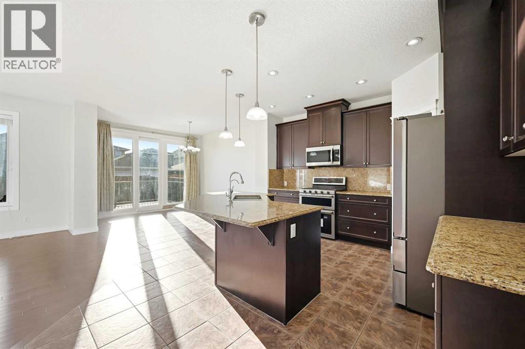 59 Redstone Park NE - 6