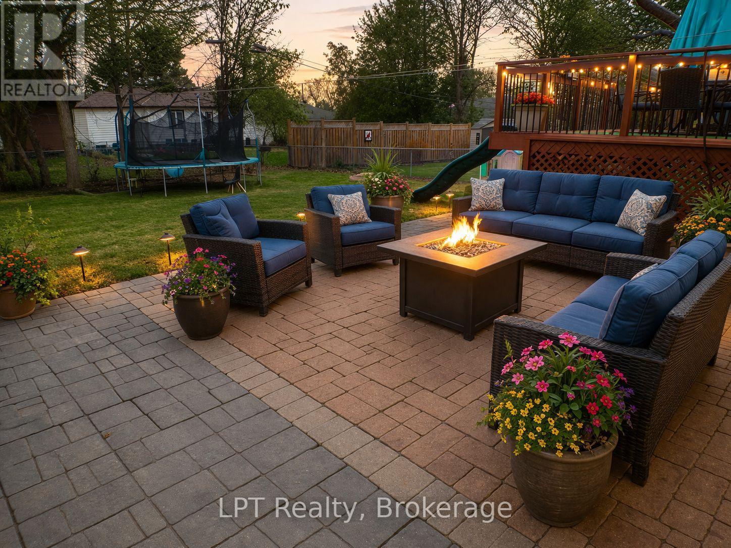 167 SINGLETON DRIVE - 16