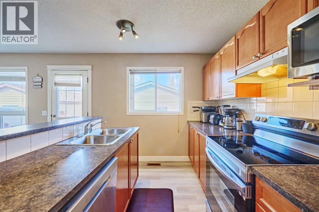 188 Silverado Plains Close SW - 18