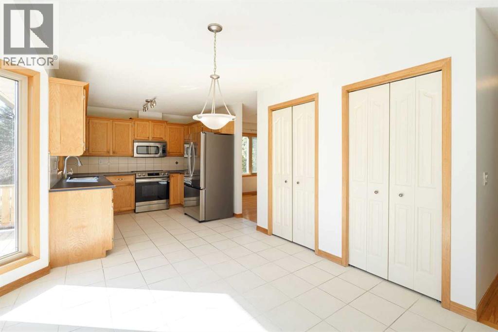 48 Ranchridge Drive NW - 11