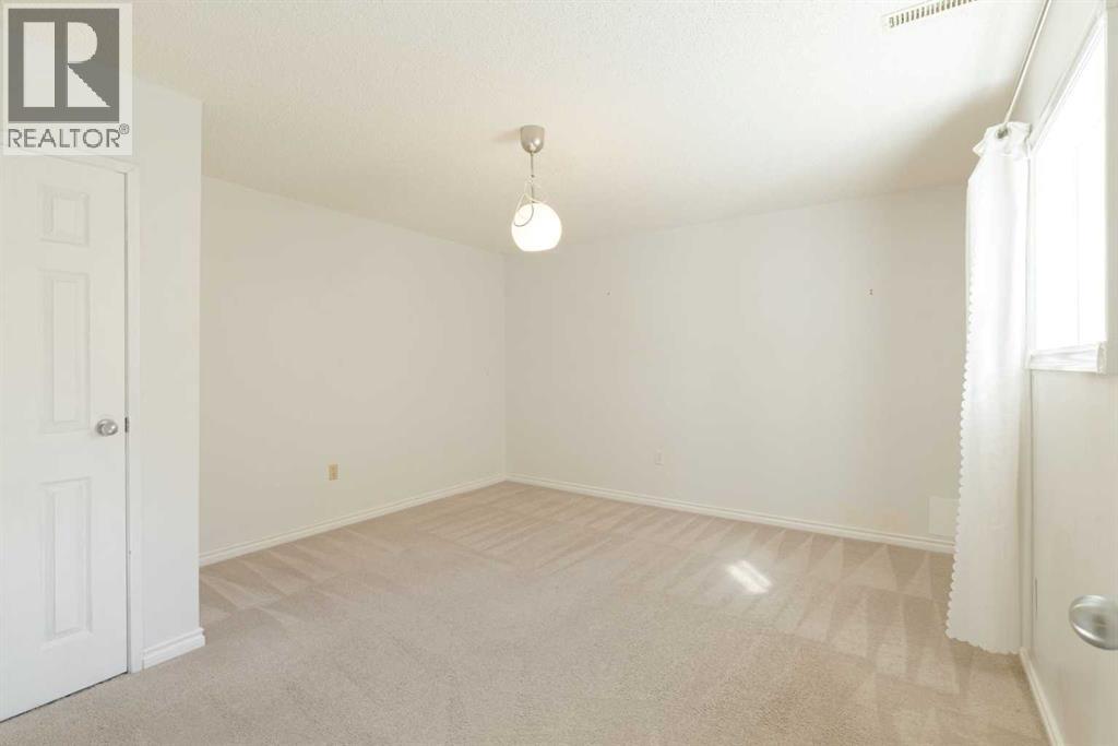 48 Ranchridge Drive NW - 26