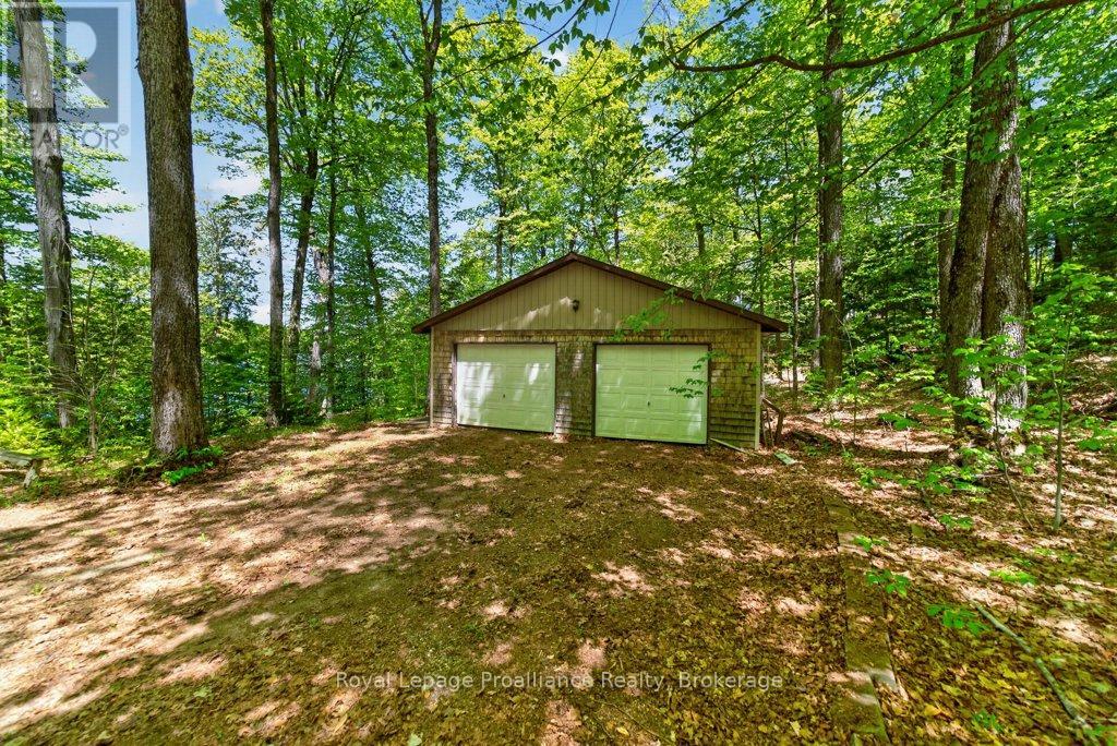 1051C HEREFORD HIGHLANDS LANE - 34