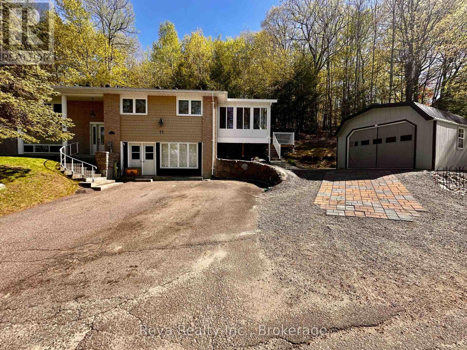 11 RIDGE ROAD - 1