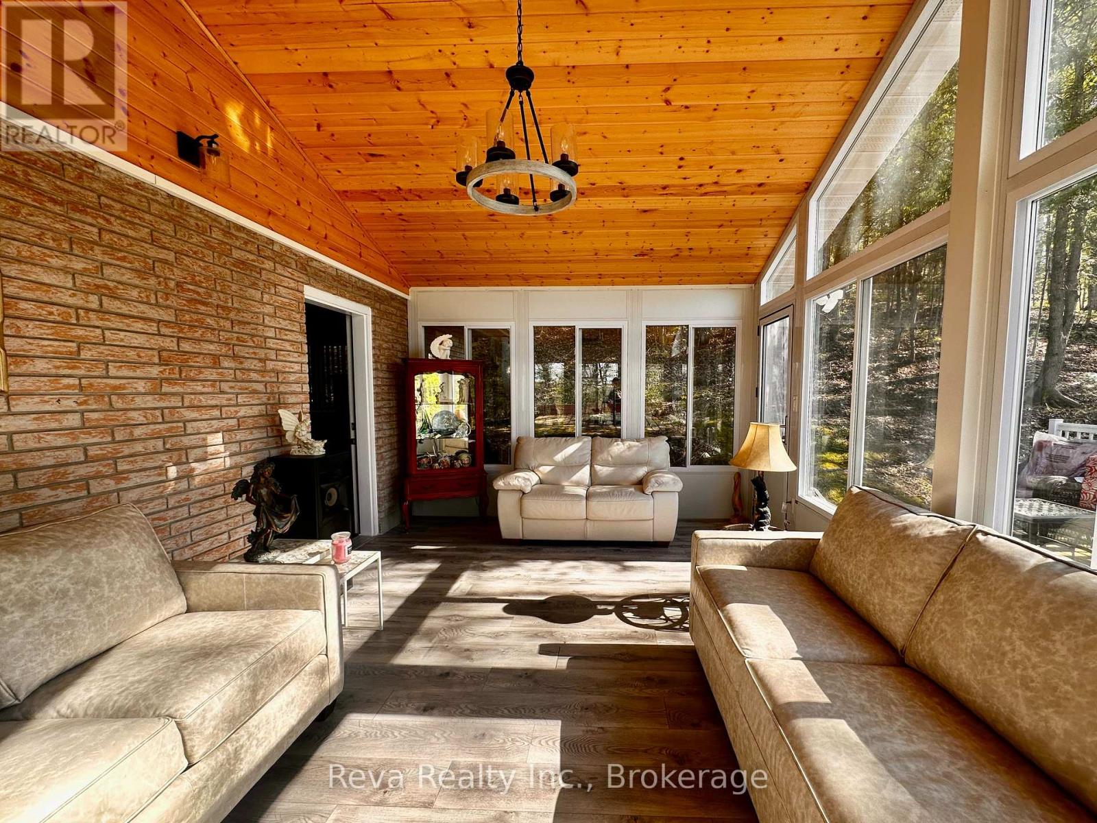 11 RIDGE ROAD - 15
