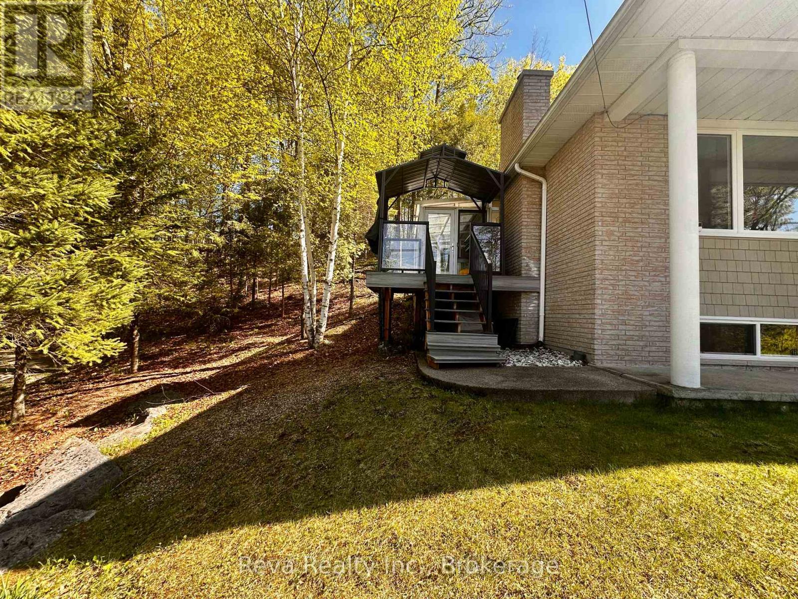 11 RIDGE ROAD - 31