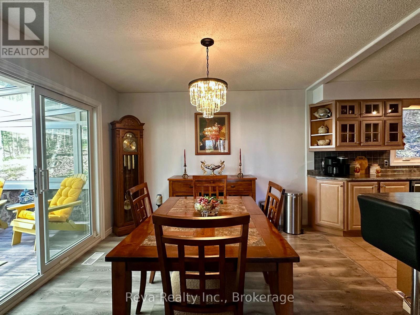 11 RIDGE ROAD - 9