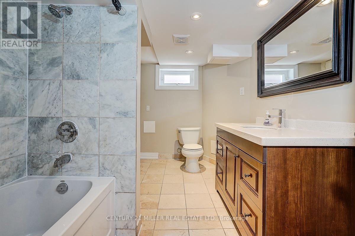 37 DALLINGTON DRIVE - 37