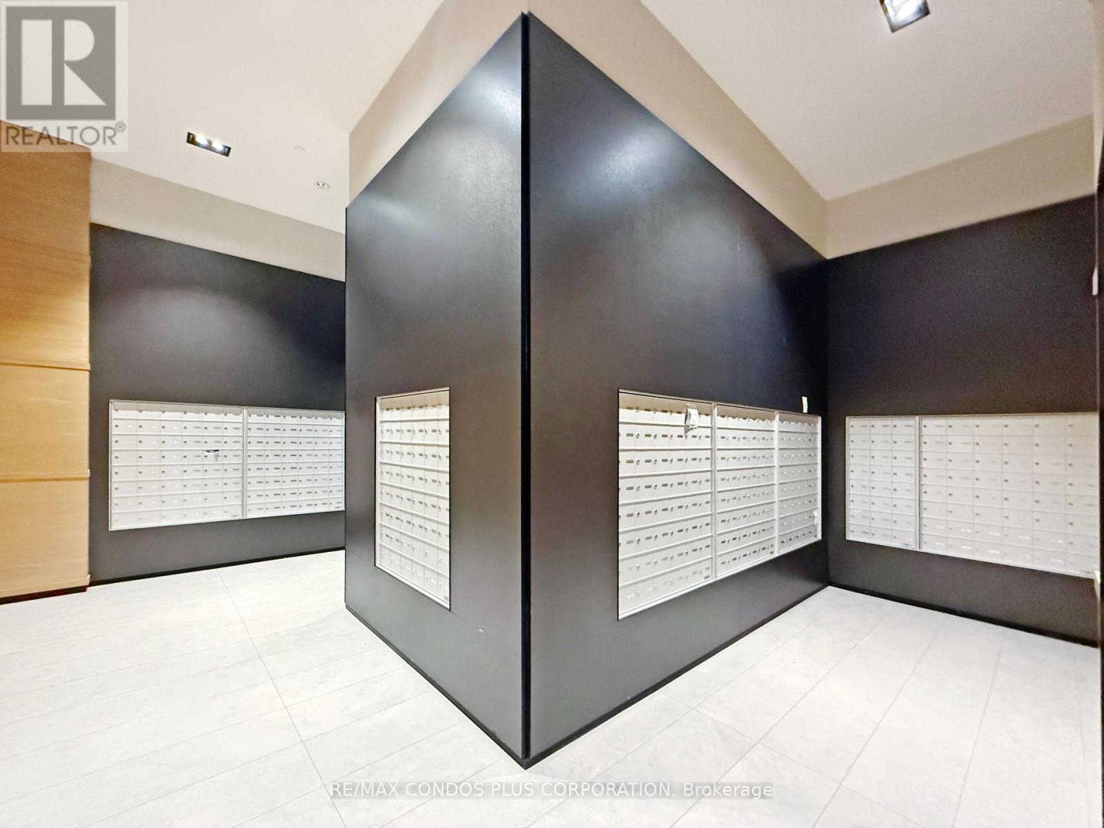 #3701 108 PETER STREET - 19
