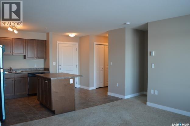 #403 2141 Larter ROAD - 7