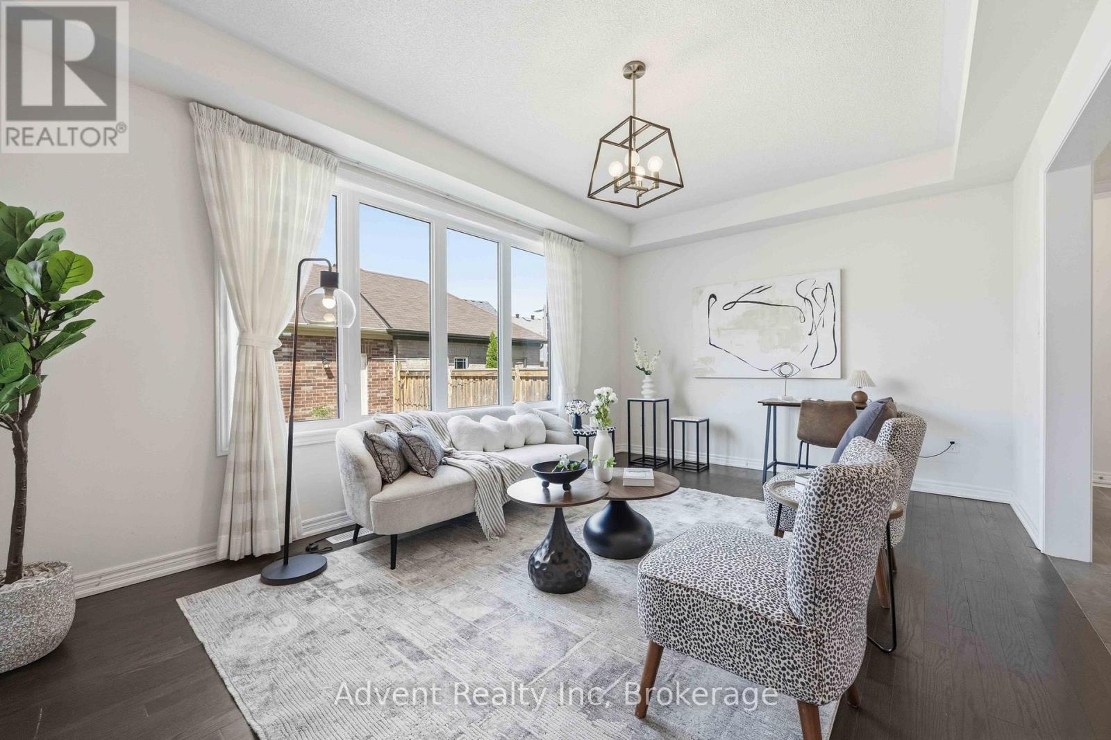 62 DEMOTT AVENUE - 16