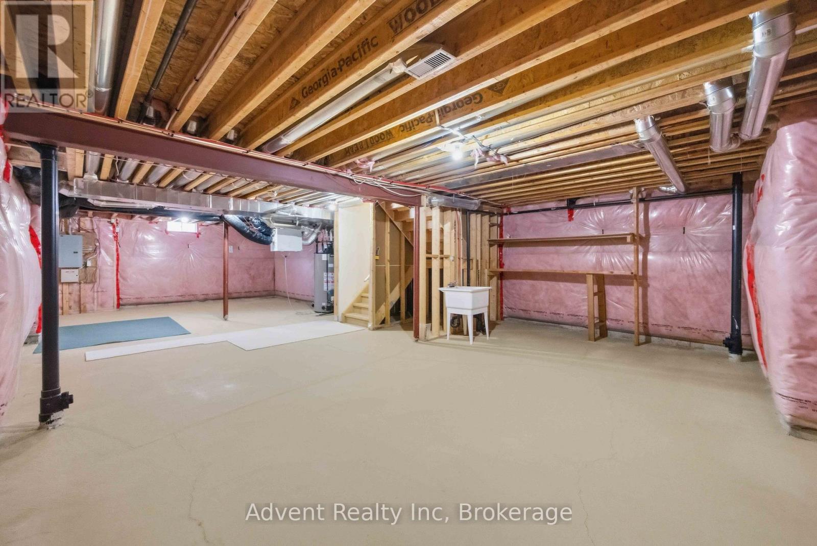 62 DEMOTT AVENUE - 34
