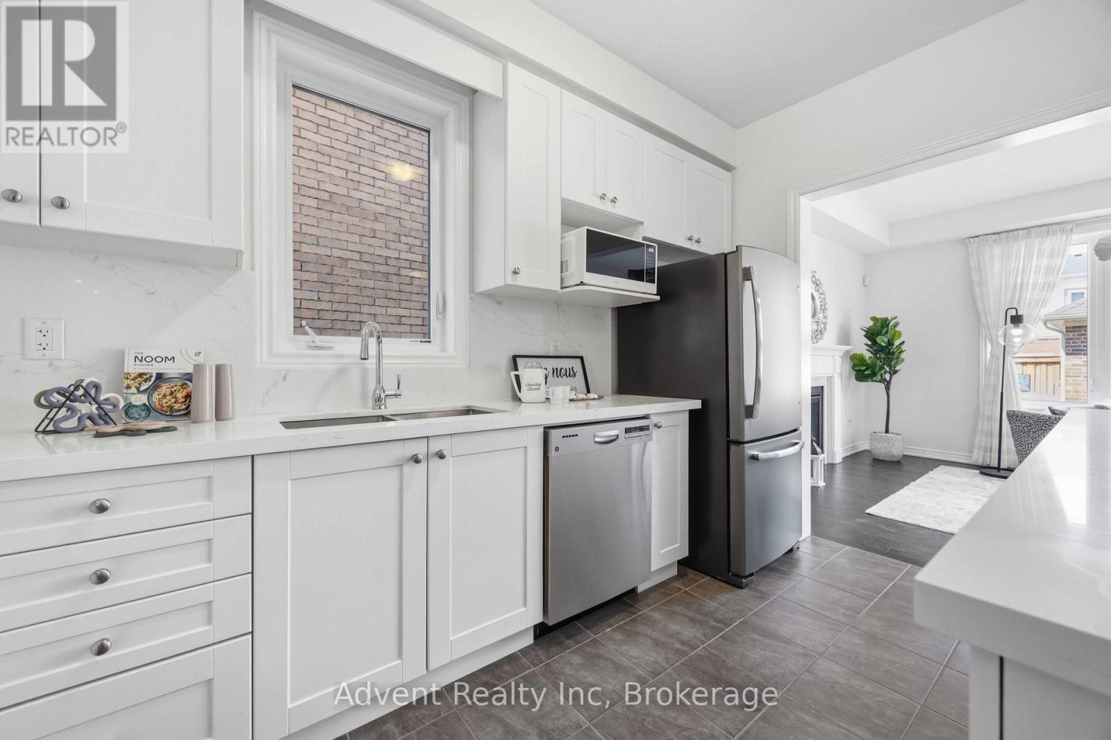62 DEMOTT AVENUE - 9