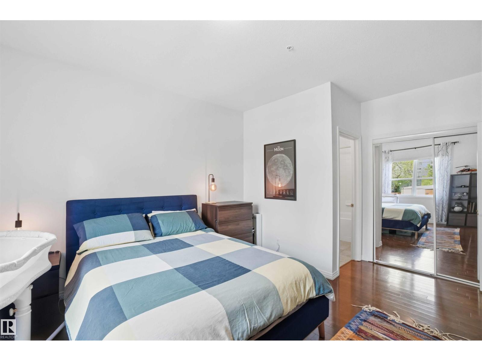 #333 10023 110 ST NW - 35