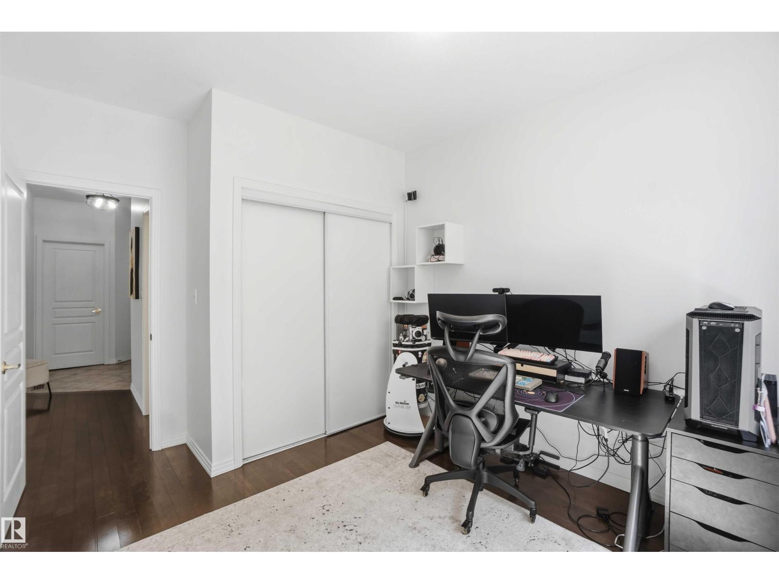 #333 10023 110 ST NW - 38