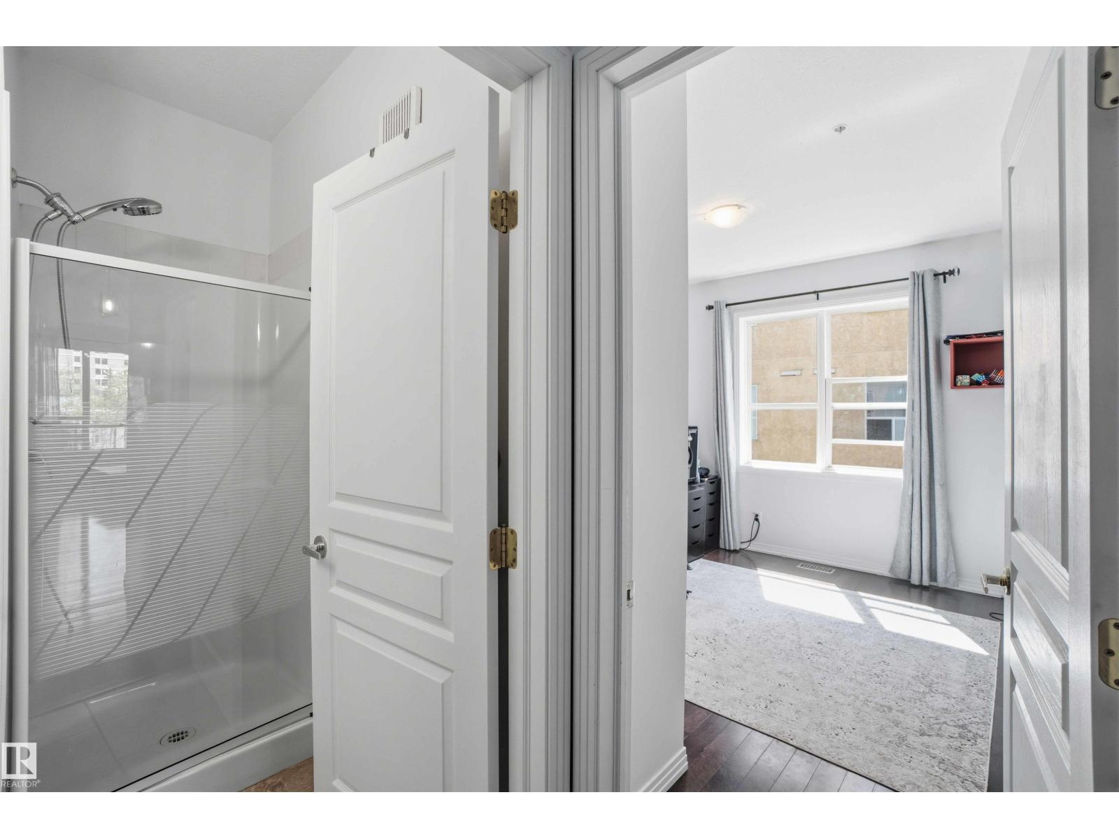 #333 10023 110 ST NW - 40