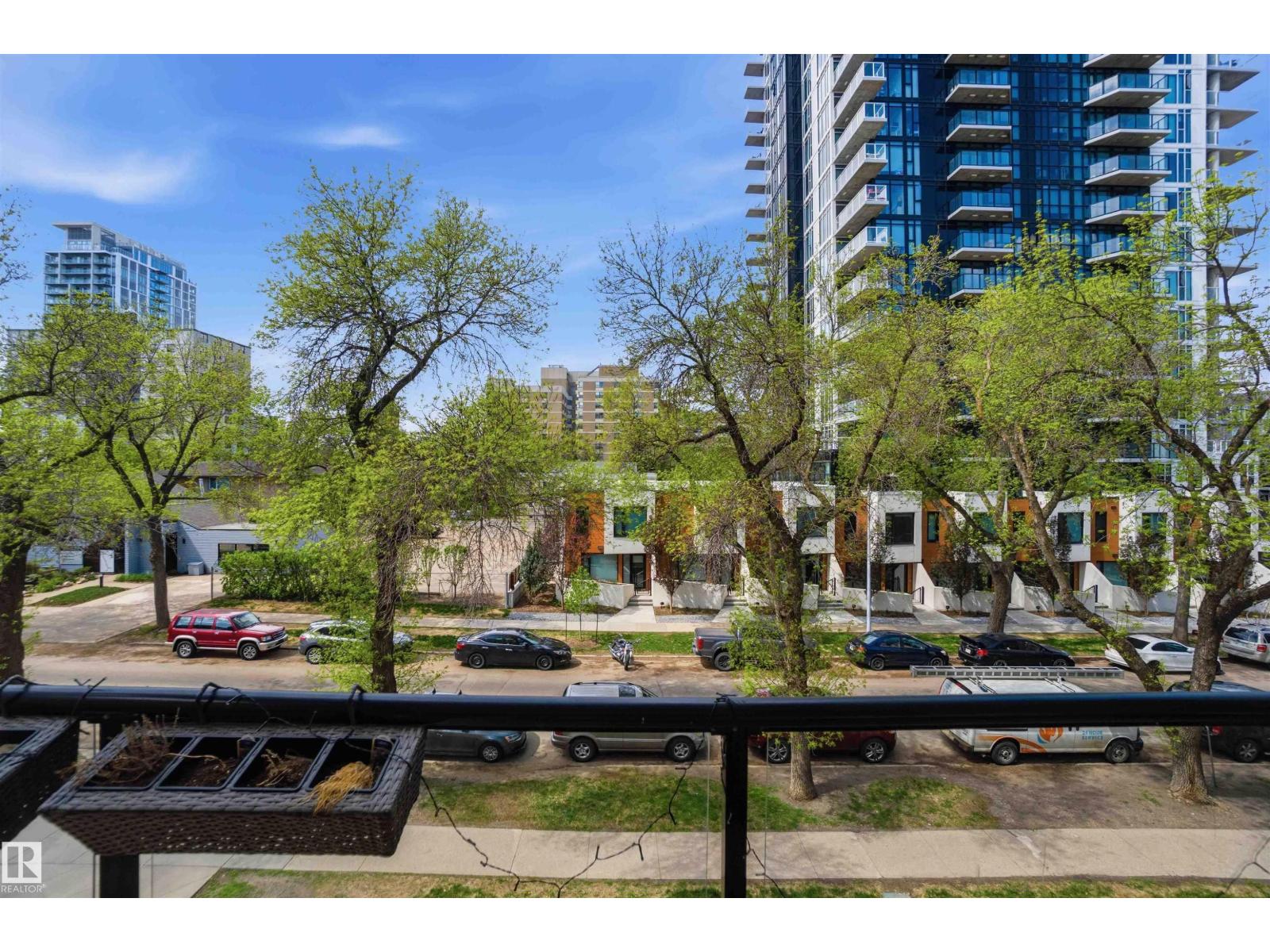 #333 10023 110 ST NW - 8