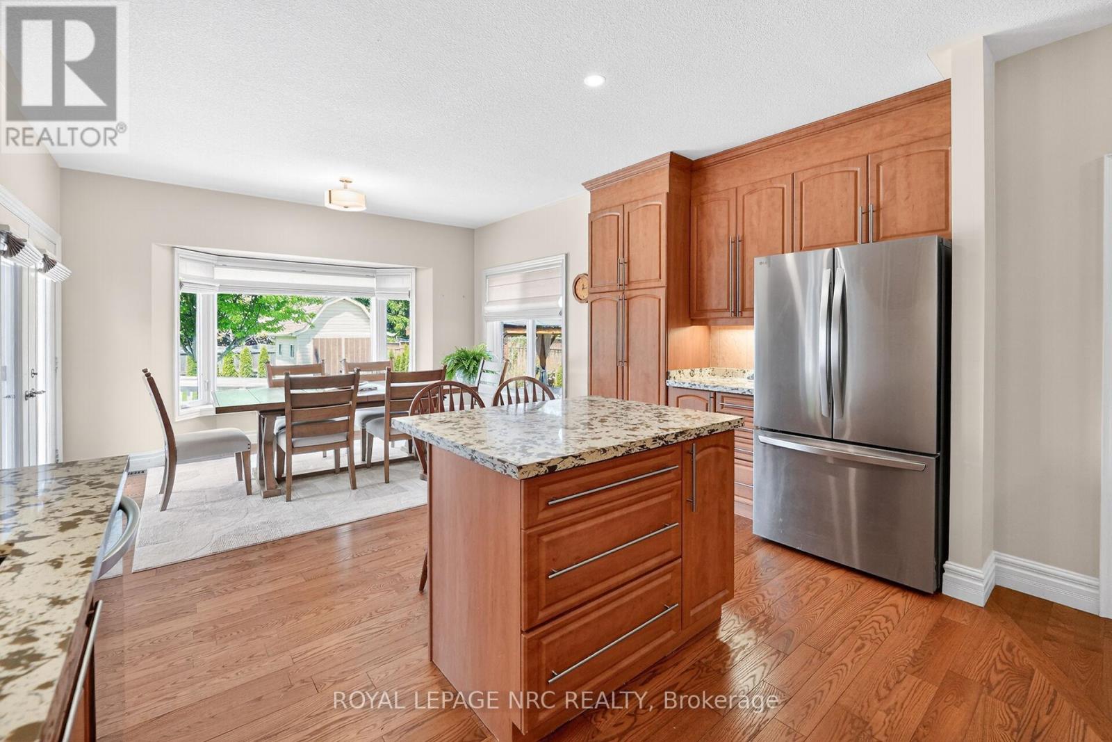 353 STATION STREET - 14