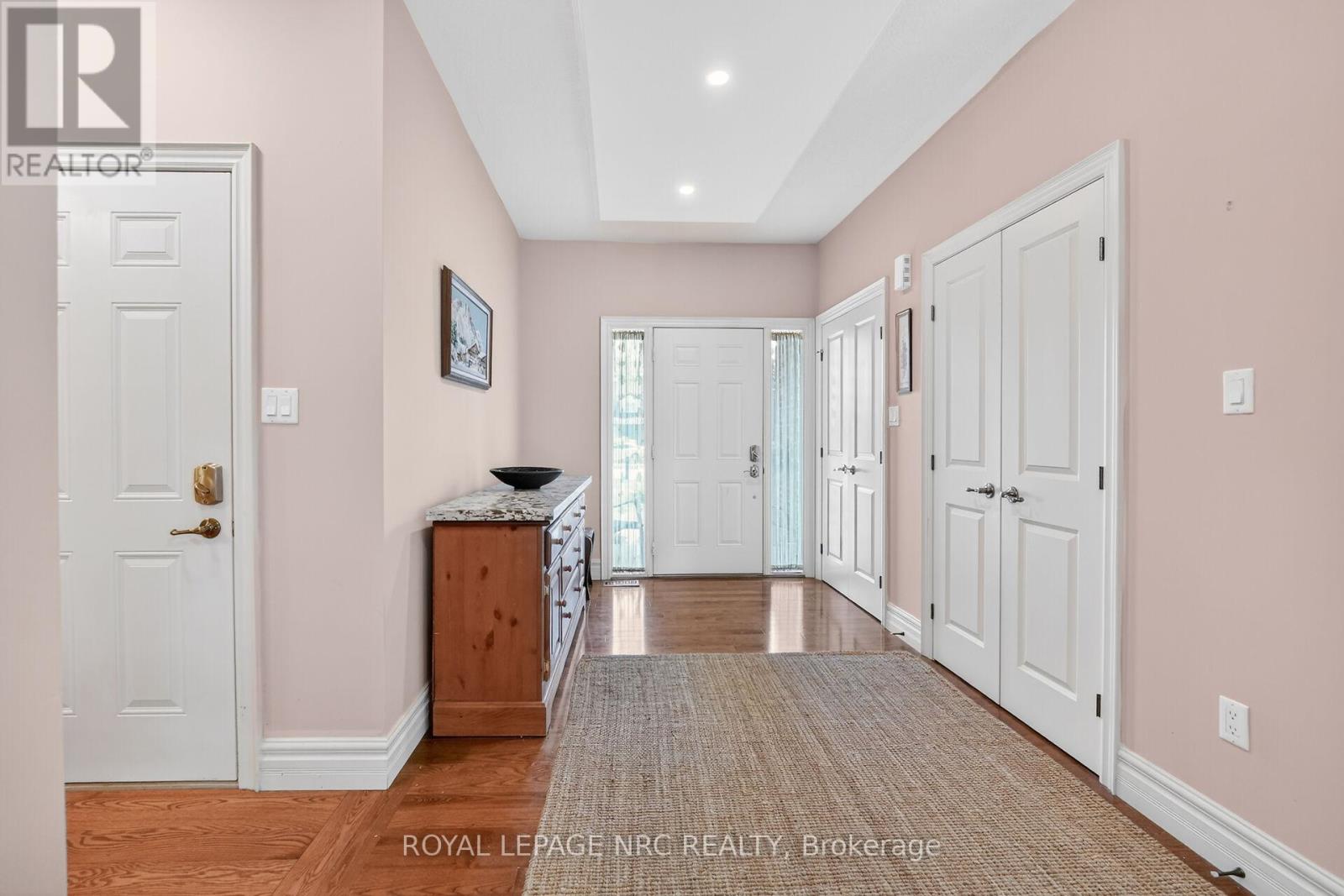 353 STATION STREET - 21