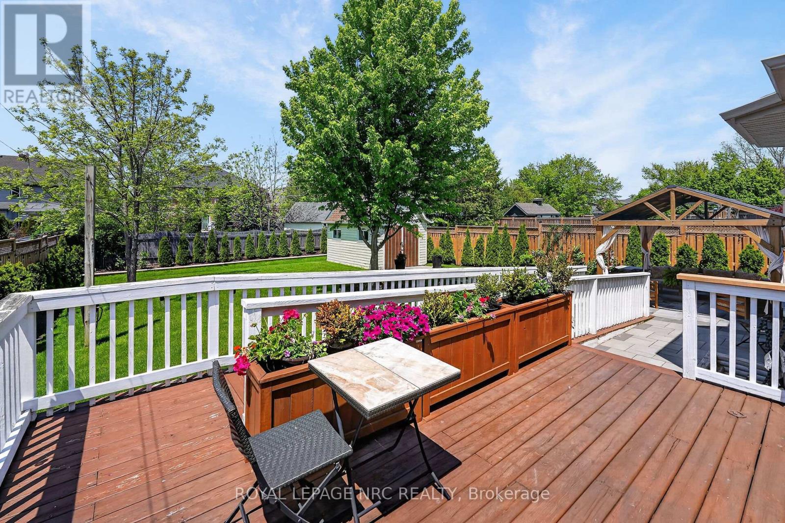 353 STATION STREET - 35