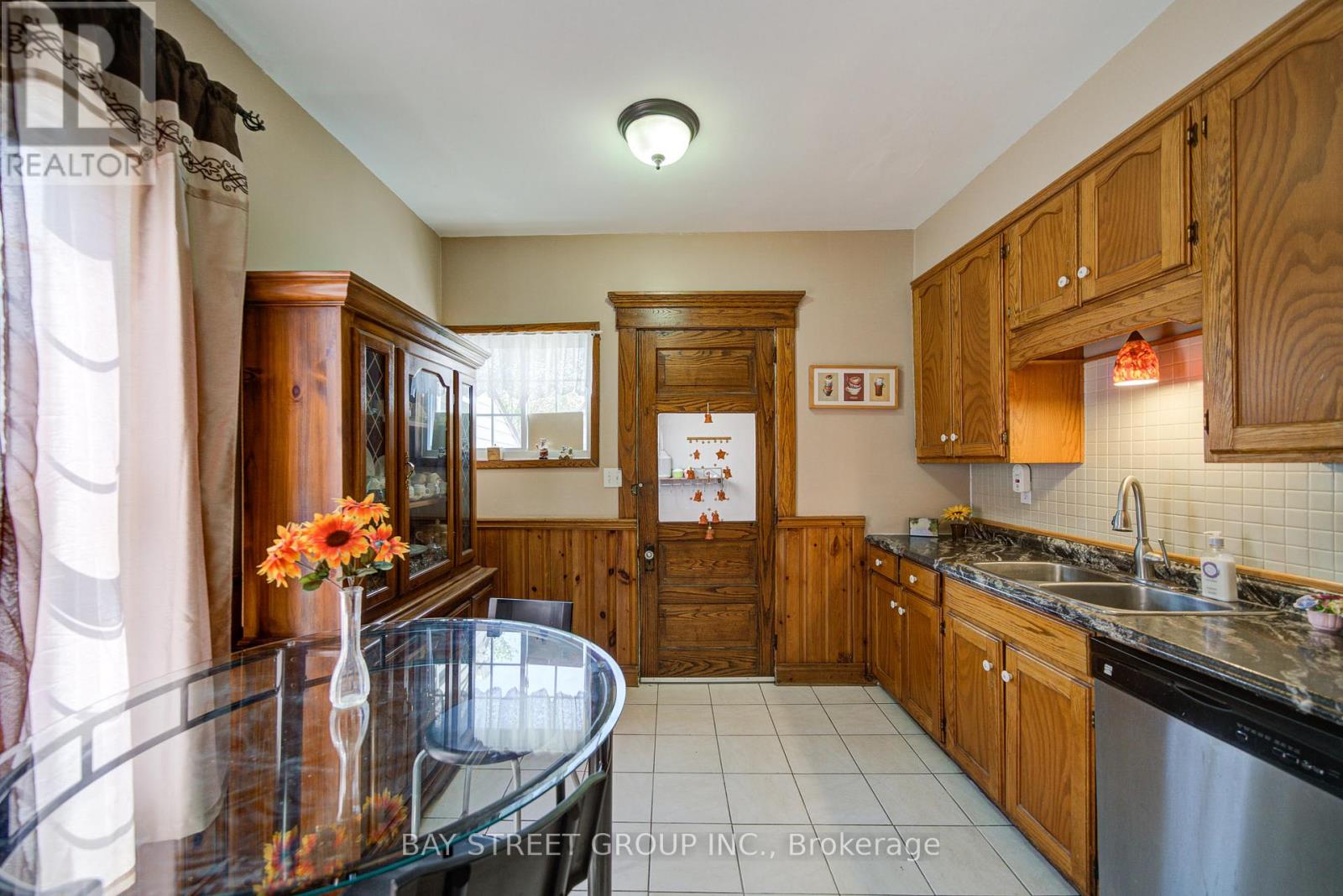 4680 EASTWOOD CRESCENT - 15