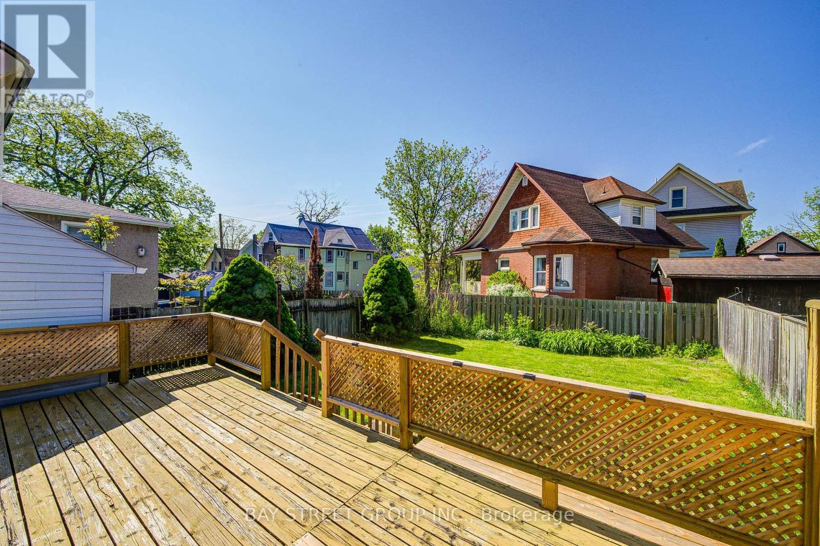 4680 EASTWOOD CRESCENT - 49