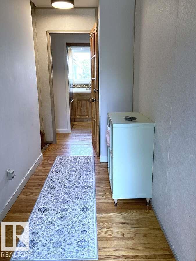 15212 86 AV NW - 47