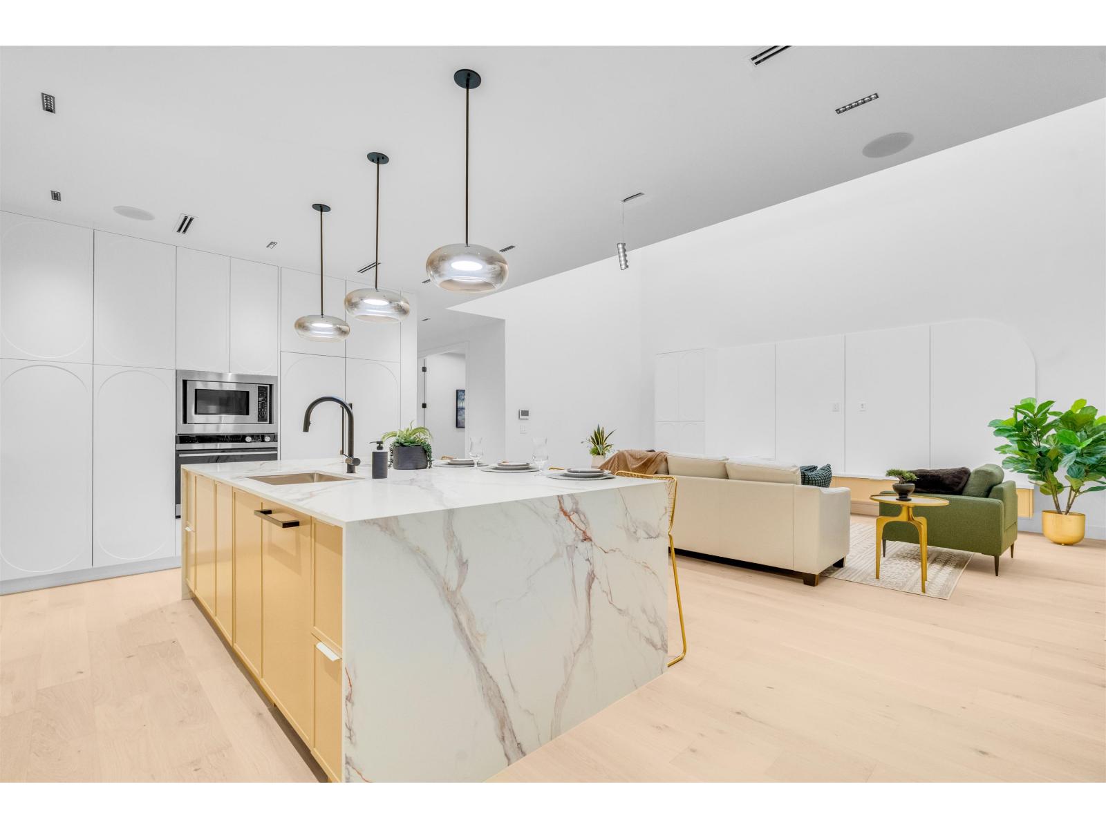 20888 48 AVENUE, Langley