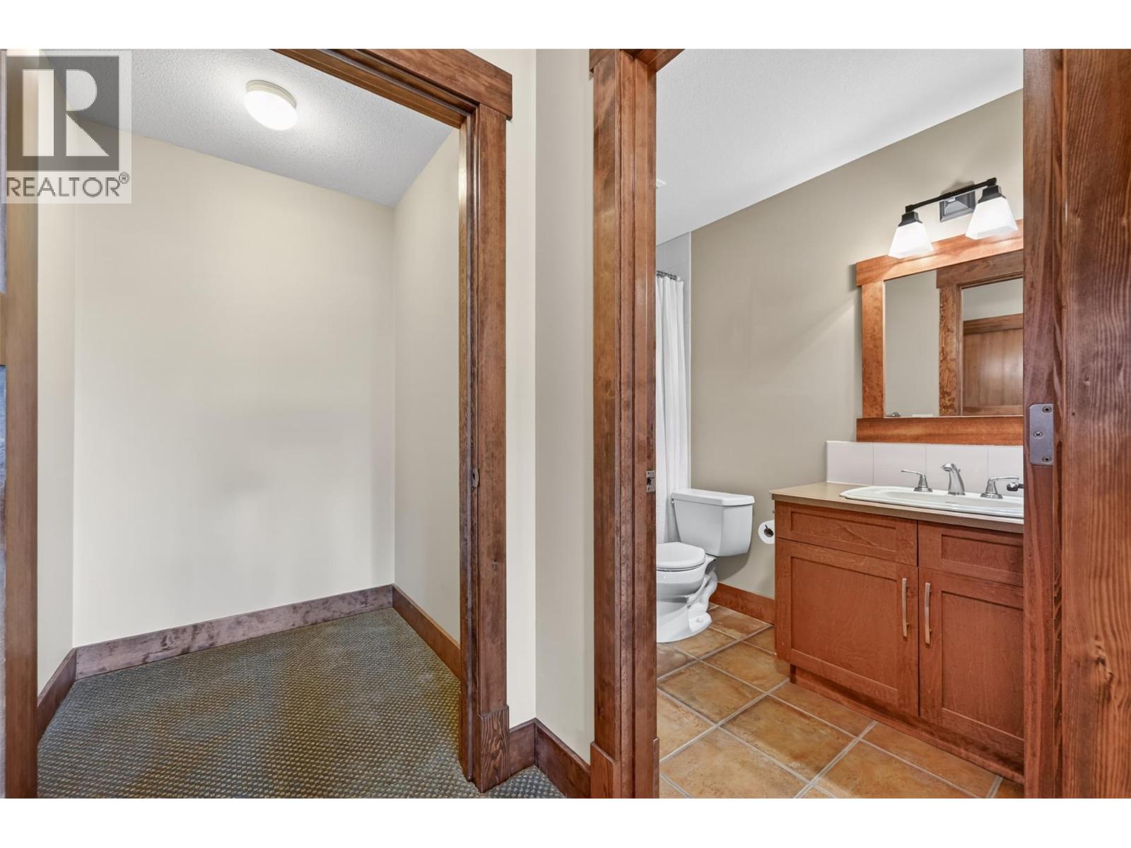 #24 2598 Mountainview Crescent - 53