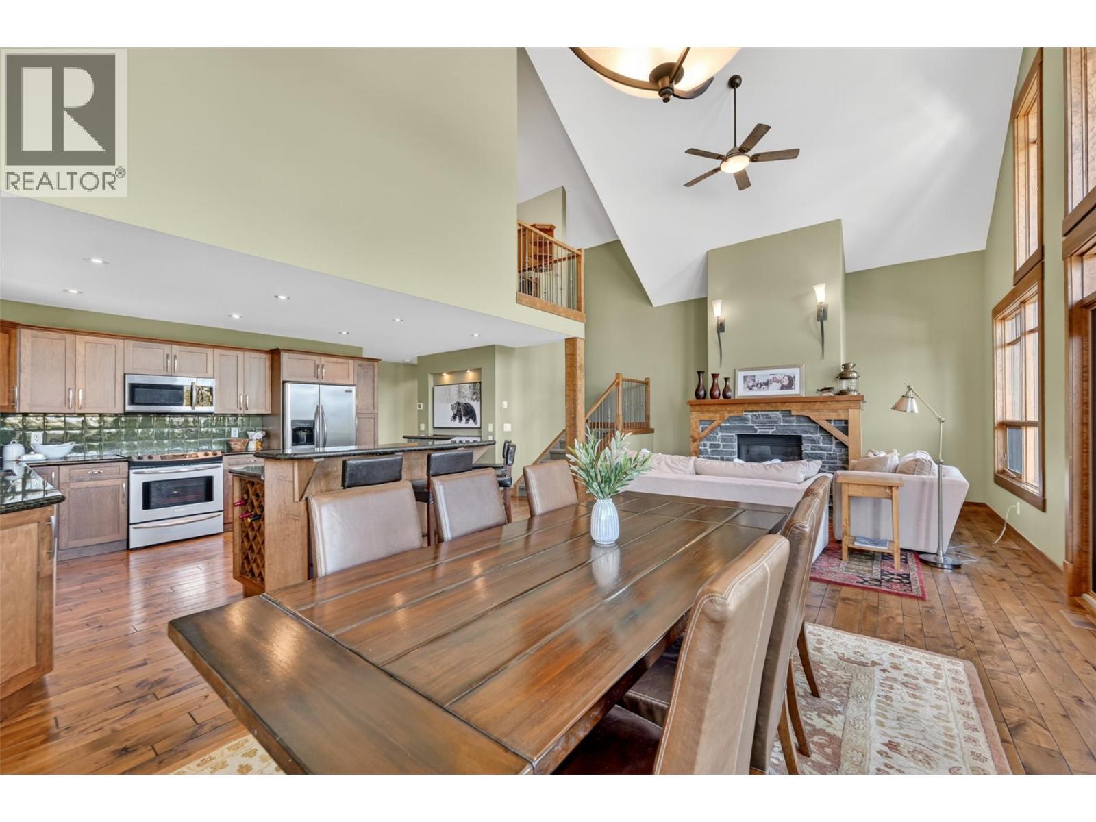 #24 2598 Mountainview Crescent - 21